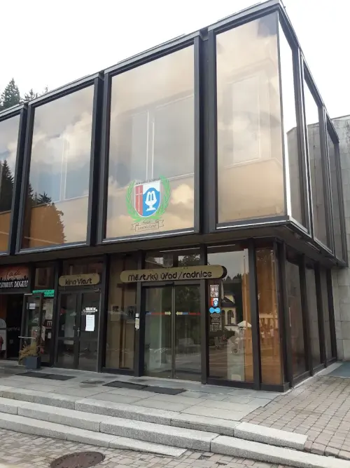 Výměna oken v budově městského úřadu 1